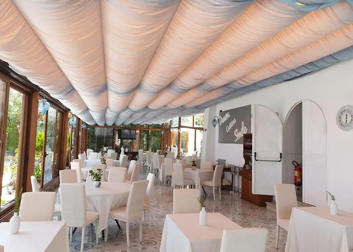 Πανσιόν L'incanto Ischia 4*