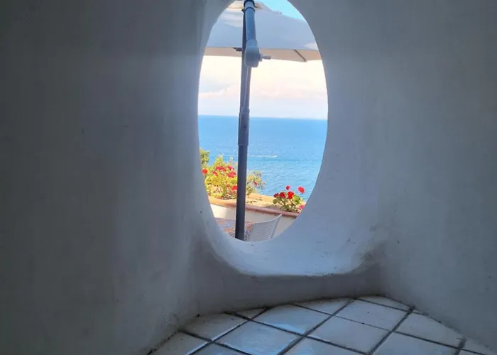 Πανσιόν L'incanto Ischia