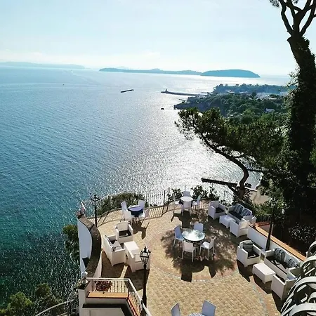 L'incanto Ischia ゲストハウス