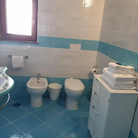 ゲストハウス L'incanto Ischia 4*