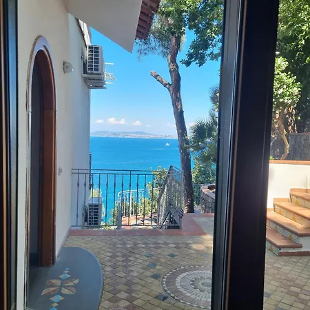 L'incanto Ischia 4* カザミッチョラ・テルメ