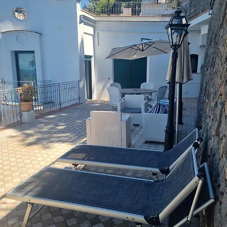 L'incanto Ischia ゲストハウス 4*