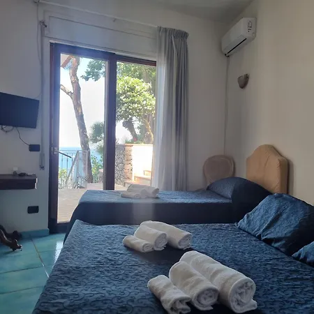 L'incanto Ischia 4*