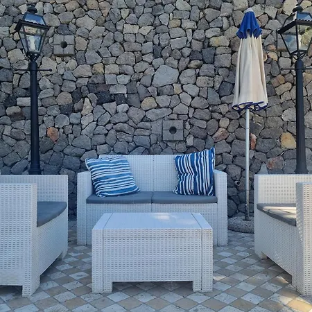ゲストハウス L'incanto Ischia